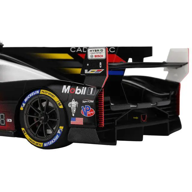 Alt view image 4 of 7 - Cadillac V-Series.R #31 "Cadillac Whelen" IMSA "24 Hours of Daytona" (2025) 1/18 Model Car by Top Speed