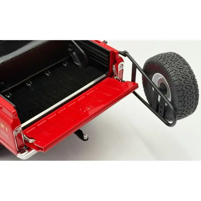 Alt view image 4 of 5 - 972 Chevrolet Blazer K/5 "The Chief - Winder Fire Department, Georgia Battalion 1" Red with White 1/18 Diecast Model Car by ACME