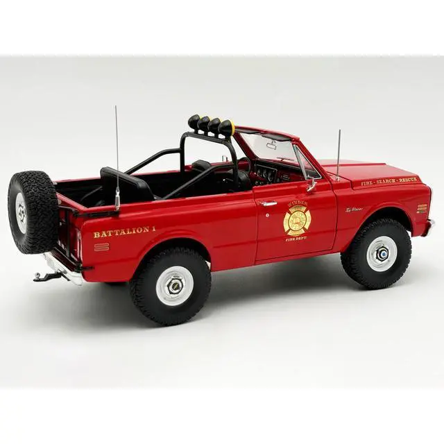 Alt view image 5 of 5 - 972 Chevrolet Blazer K/5 "The Chief - Winder Fire Department, Georgia Battalion 1" Red with White 1/18 Diecast Model Car by ACME