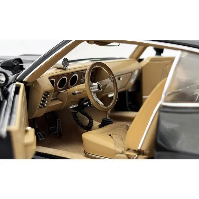 Alt view image 3 of 5 - 1970 Pontiac GTO Ram Air IV "Main Street" Black Limited Edition to 402 pieces Worldwide 1/18 Diecast Model Car by ACME