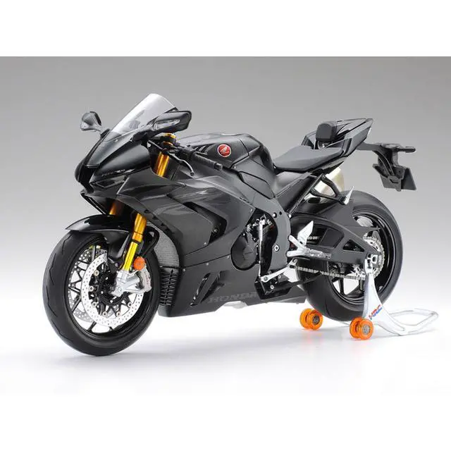 Alt view image 11 of 13 - Tamiya 1/12 Motorcycle Series No.138 Honda CBR 1000RR-R FIREBLADE SP Plastic Model 14138