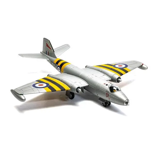 Alt view image 2 of 5 - English Electric Canberra B.6 Aircraft "Operation Musketeer" (1956) Royal Air Force 1/72 Diecast Model Car by Corgi