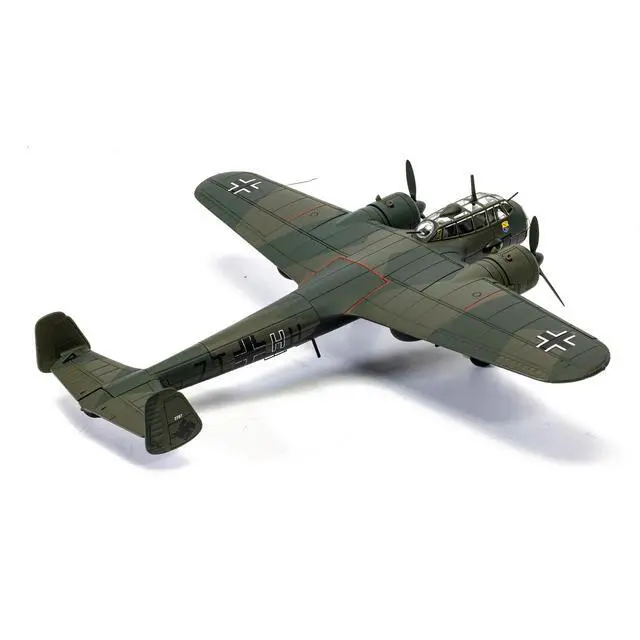 Alt view image 3 of 5 - Dornier Do 17Z-5 Aircraft "7T+HH, W.Nr.2787, KGR.606, Lannion, France" (1940) German Luftwaffe 1/72 Diecast Model Car by Corgi