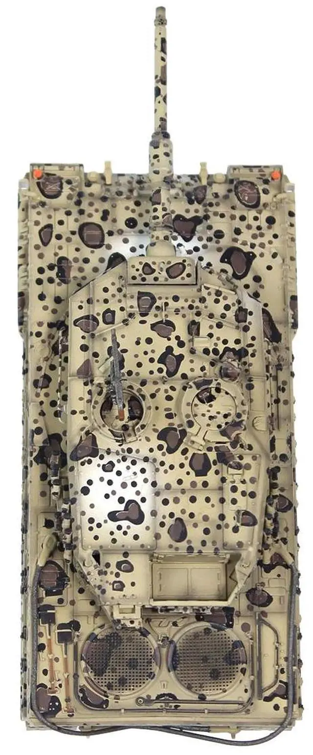 Alt view image 6 of 6 - Leopard 2A4 Main Battle Tank "Jaguar Scheme" Austrian Army "Armor Premium" Series 1/72 Diecast Model by Panzerkampf
