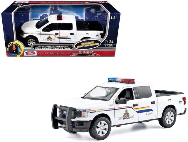 Main image of 2019 Ford F-150 Lariat Crew Cab Pickup Truck White with Lights and Sounds 1/27 Diecast Model Car by Motormax