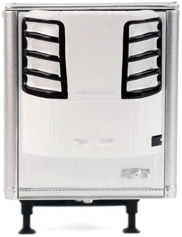 Alt view image 4 of 6 - Great Dane Everest 53ft Refrigerated Trailer White "Transport Series" 1/50 Diecast Model by Diecast Masters