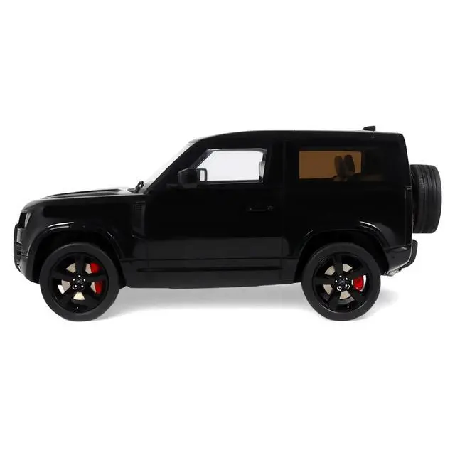 Alt view image 4 of 7 - 2021 Land Rover Defender 90 P400 X-Dynamic HSE Black Metallic 1/18 Model Car by GT Spirit