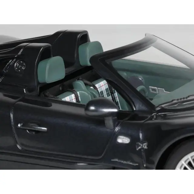Alt view image 2 of 7 - 1999 Mercedes-Benz AMG CLK-GTR Roadster Gray Metallic 1/18 Model Car by GT Spirit