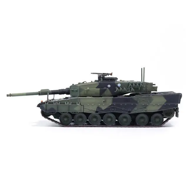 Alt view image 2 of 6 - Leopard 2A4 Main Battle Tank "Finland" Finnish Army "Armor Premium" Series 1/72 Diecast Model by Panzerkampf