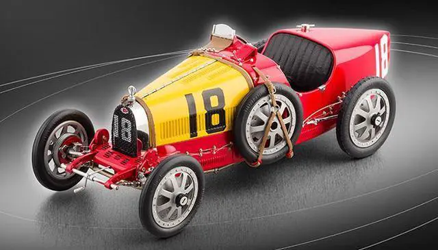 Main image of Bugatti T 35 TYPE 35 Grand Prix National Color Project Spain 1/18 Diecast Model Car by CMC