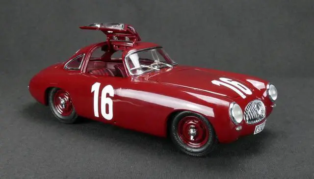 Alt view image 2 of 4 - Mercedes Benz 300SL (W194) #16 Rudolf Caracciola GP of Bern (1952) Limited Edition to 1500 pieces 1/18 Diecast Model Car by CMC