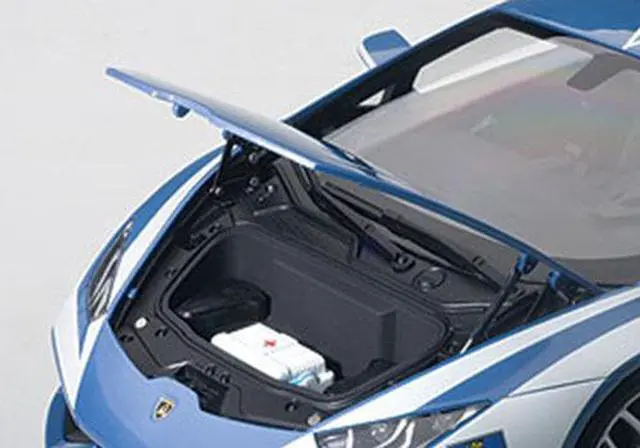 Alt view image 4 of 4 - Lamborghini Huracan LP610 Police Car 1/18 Model Car by Autoart