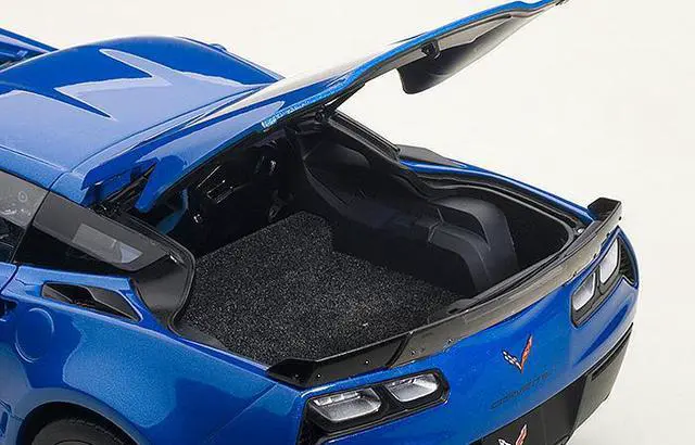 Alt view image 5 of 5 - Chevrolet Corvette Stingray C7 Z06 Laguna Blue Tintcoat 1/18 Model Car by Autoart