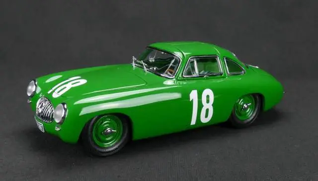Main image of 1952 Mercedes 300 SL Great Price of Bern GP #18 Karl Kling Limited Edition to 1500pcs 1/18 Diecast Model Car  by CMC