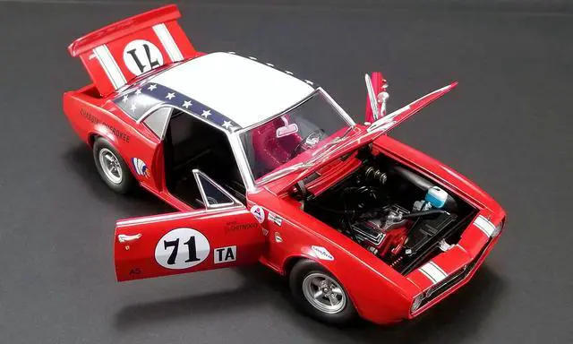 Alt view image 2 of 4 - 1967 Chevrolet Camaro #71 Joie Chitwood "Chargin' Cherokee" Daytona 24H 1968 Ltd Ed 390 pcs 1/18 Diecast Model by Acme