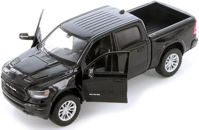 Alt view image 2 of 6 - 2019 RAM 1500 Laramie Crew Cab Pickup Truck Black 1/24 Diecast Model Car by Motormax