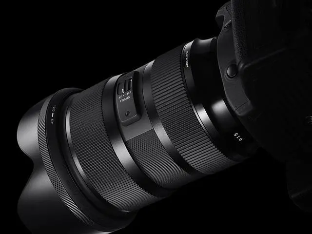 Alt view image 9 of 20 - Sigma 24-35mm F/2 DG HSM ART Lens for Canon Digital SLR Cameras #588954