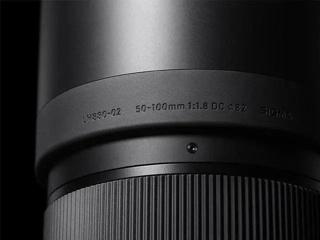 Alt view image 16 of 20 - Sigma 50-100mm f/1.8 Art DC HSM Lens - Canon