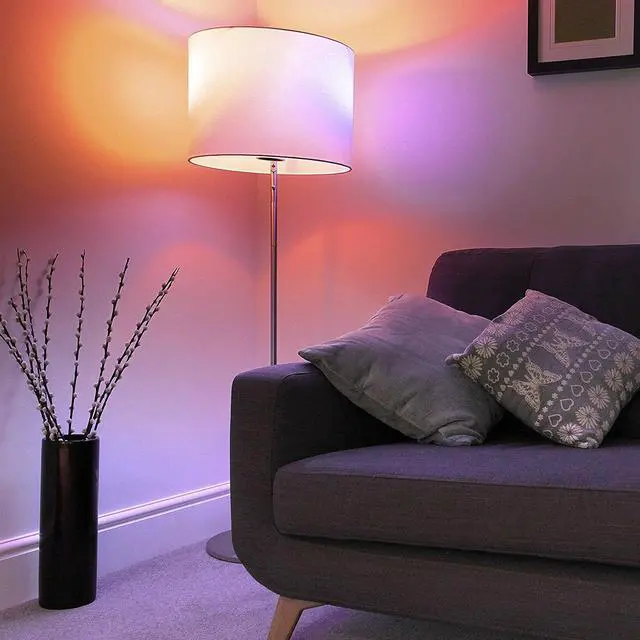Alt view image 12 of 14 - Veho Kasa Bluetooth Smart LED Light Bulb, Smartphone Controlled, Dimmable, Colour Changing, Edison E26, 7.5 W [Energy Class A+]