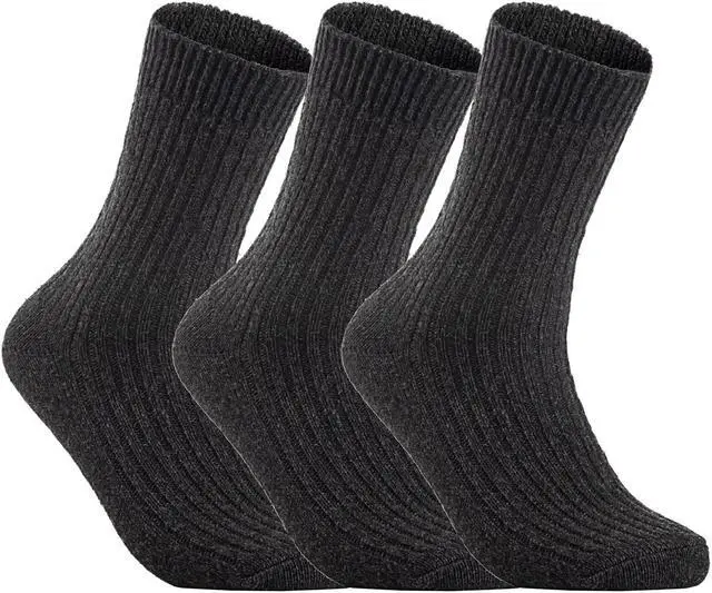 Main image of Lian LifeStyle Ultralight, High-Performance & Great Activewear Men's 3 Pairs Breathable Wool Crew Socks For All Season and Weather Size 6-9 (Black)