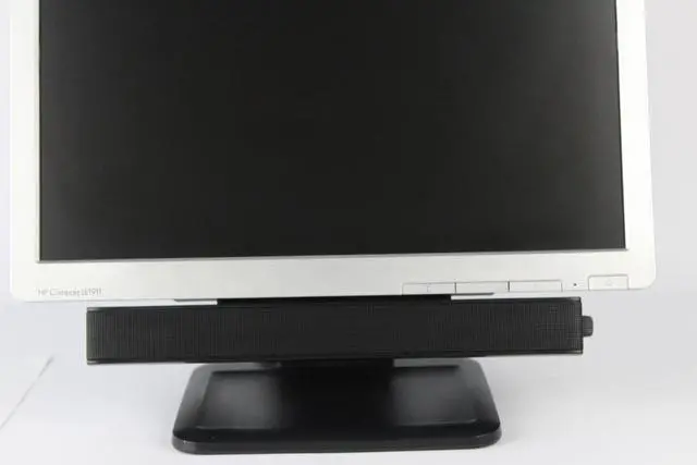 Alt view image 4 of 5 - HP Compaq LE1911 -  LCD monitor - 19" - PWR, VGA Inputs - Flat Screen - 90 Day Warranty