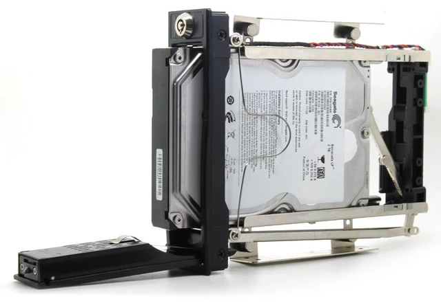 Alt view image 4 of 6 - Seatay 5.25in Trayless Hot Swap Mobile Rack for 3.5in Hard Drive - Internal SATA Backplane Enclosure