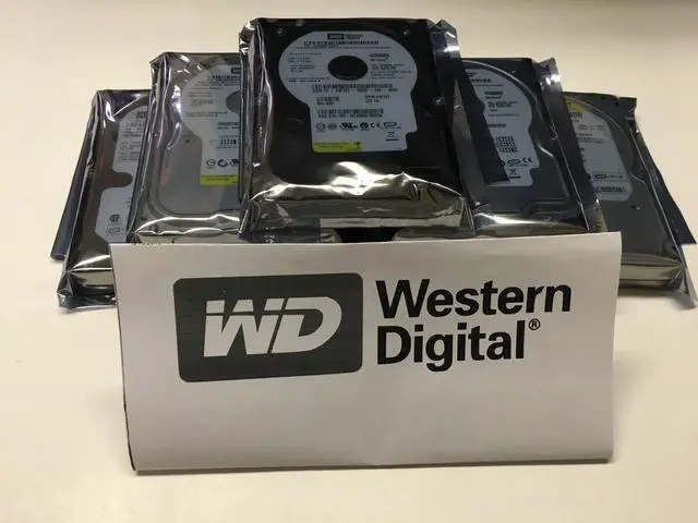 Main image of WD Caviar WD2500AAJS 250GB SATA HARD DRIVE