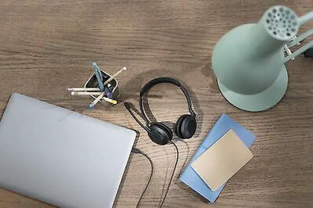 Alt view image 7 of 7 - Jabra Connect 4h - USB-C Wired Headset