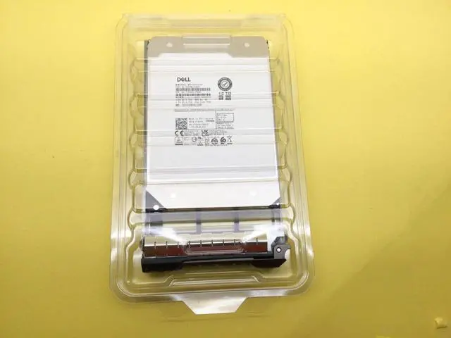 Alt view image 3 of 4 - 753F0 DELL 12TB 7.2K SATA 6Gb/s 3.5'' 512e HDD MG07ACA12TEY 0753F0