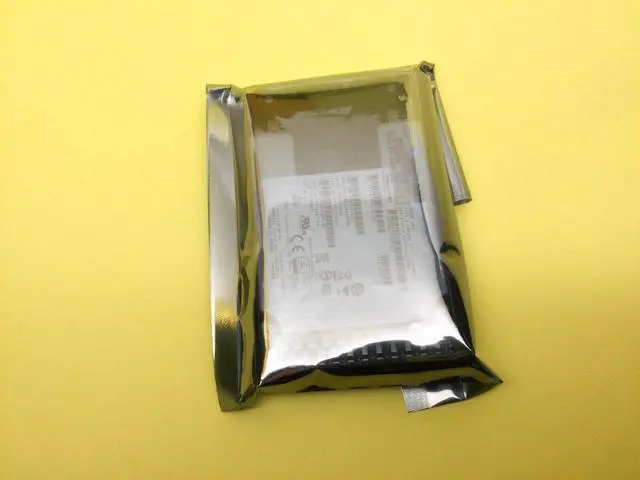 Alt view image 6 of 6 - (NOT FOR HOME PC!) 822555-B21 HPE 400GB SAS 12G MIXED USE SFF (2.5IN) SC SSD 822784-001