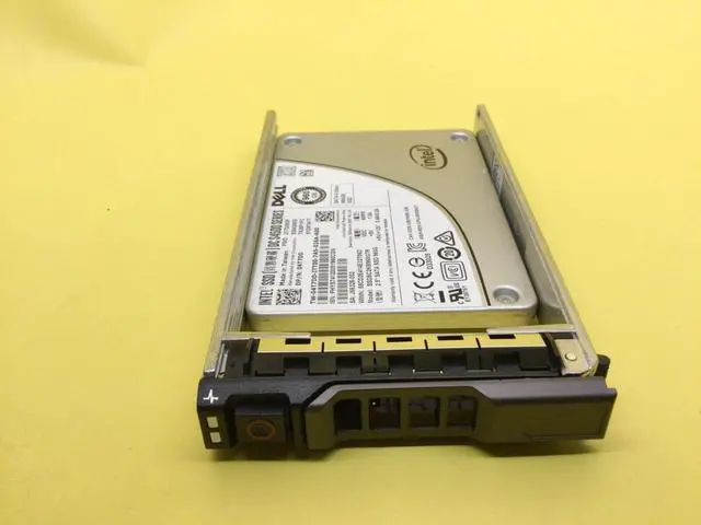 Alt view image 2 of 3 - 4T7DD Dell S4500 960GB 6Gbps SATA Read Intensive 2.5'' SSD 04T7DD SSDSC2KB960G7R