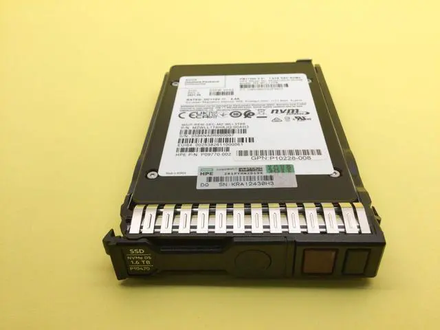 Alt view image 3 of 3 - P10222-B21 HPE 1.6TB NVME GEN3 MIXED USE SFF SCN U.2 SSD P10470-001