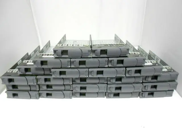 Main image of (NOT FOR HOME PC!) NetApp IBM lot 24 SAS SATA Trays Caddies Caddy DS4246 DS4243 24qty 24 111-00734