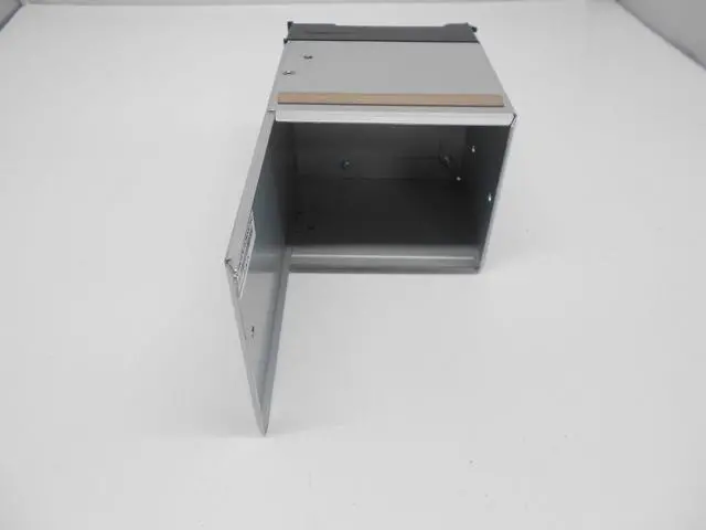 Alt view image 2 of 2 - Netapp DS4243 DS4246 FAS2554 Array Power Supply PSU Blank Filler 111-00733