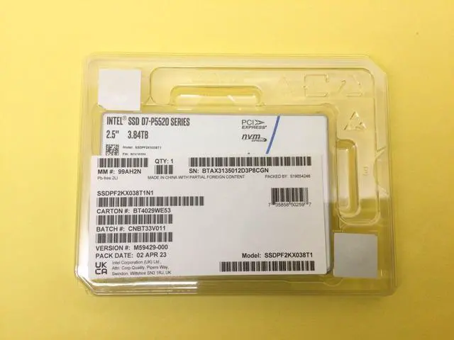 Main image of Intel D7-P5520 Series 3.84TB NVMe PCIe 4.0 x4 2.5in SSD SSDPF2KX038T1N1 New