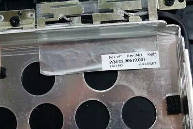 Alt view image 6 of 7 - LOT x 10 Dell Latitude E5400 Rear Lid 14.1" LCD Back Hinge WiFi Antenna 0RM629