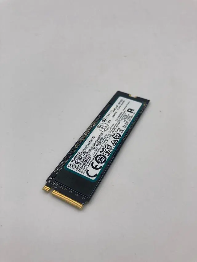 Alt view image 2 of 3 - Seagate Firecuda 530 2TB PCIE M.2S 15mm Solid State Drive SSD, ZP2000GM30013-RC