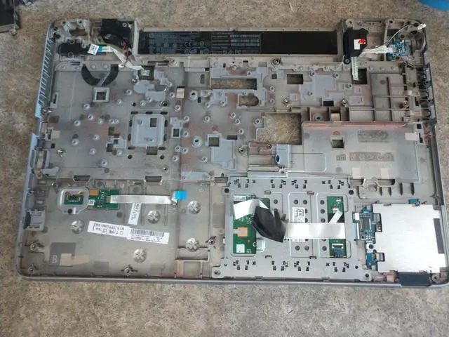 Alt view image 2 of 7 - HP Probook 650 G1 Palmrest and trackpad 738709-001 Good shape, ships quick