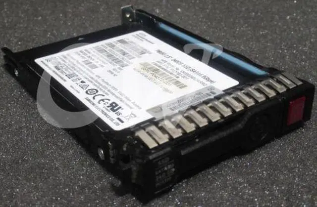 Alt view image 2 of 2 - P05319-001 P02760-001 HPE 240GB 6Gbps Read Intensive 2.5" SATA Solid State Drive
