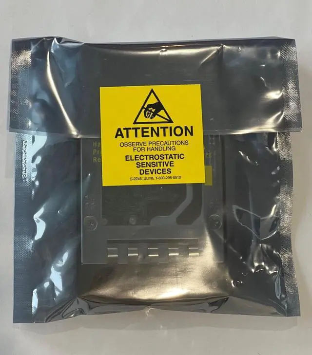 Alt view image 2 of 2 - SEAGATE SAVVIO 1000RPM 600GB 2.5 IN ST9600204SS 9PN066-006 HARD DRIVE WITH TRAY