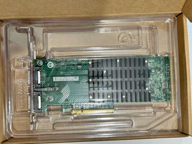 Alt view image 2 of 2 - Intel EXPX9502CX4 with Yotta Dual-Ports 10Gbps 10G Ethernet PCI-e w/High Bracket
