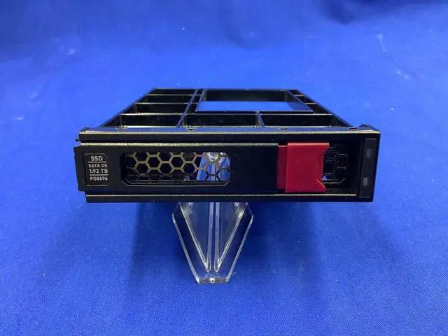 Alt view image 2 of 3 - P07934-B21 HPE 1.92TB SATA 6G MIXED USE LFF LPC SM883 SSD P08696-001 P07444-003