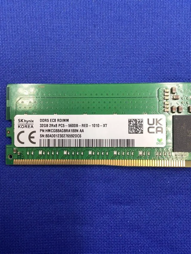 Alt view image 3 of 6 - (NOT FOR HOME PC!) HMCG88AGBRA190N HYNIX 32GB (1X32GB) 2Rx8 PC5-5600B ECC RDIMM MEMORY