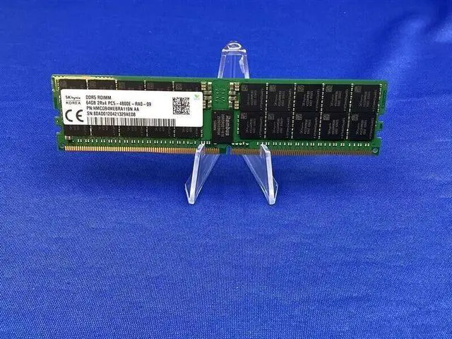 Main image of HMCG94MEBRA119N HYNIX 64G (1X64GB) 2RX4 PC5-4800E RDIMM MEMORY