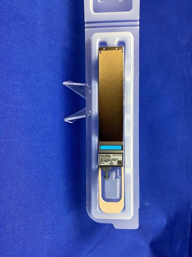 Alt view image 5 of 7 - MMA4Z00-NS400 NVIDIA 400Gb/s Single-port OSFP, 400Gb/s Multimode SR4 50m - OEM