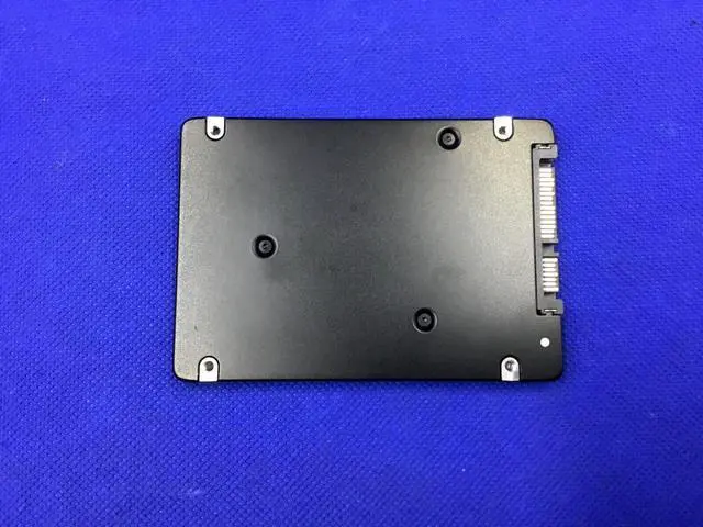 Alt view image 2 of 3 - MZ-7LH7T60 Samsung PM883 7.68TB SATA 6Gbps 2.5" Internal SSD MZ7LH7T6HMLA