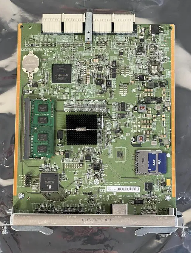 Alt view image 4 of 7 - Aruba HP HPE 5400R ZL2 Management Module 4GB RAM 1GB SD