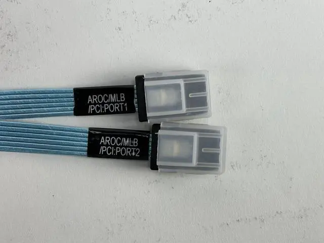 Alt view image 4 of 4 - (NOT FOR HOME PC!) HPE ProLiant DL38x G10/V2 4-port Mini SAS Cable SFF-8087 747568-001 SAS Expander