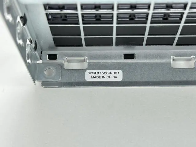 Alt view image 5 of 6 - HPE ProLiant DL38x Gen10 8SFF Drive Bay Blank with Airflow Limitation 875069-001