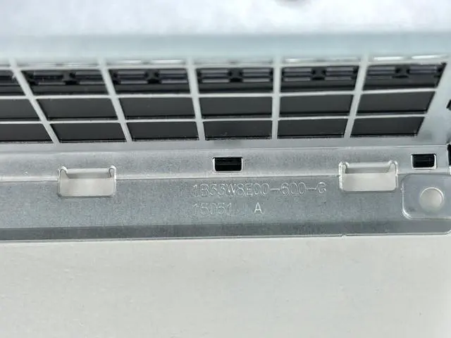 Alt view image 6 of 6 - HPE ProLiant DL38x Gen10 8SFF Drive Bay Blank with Airflow Limitation 875069-001